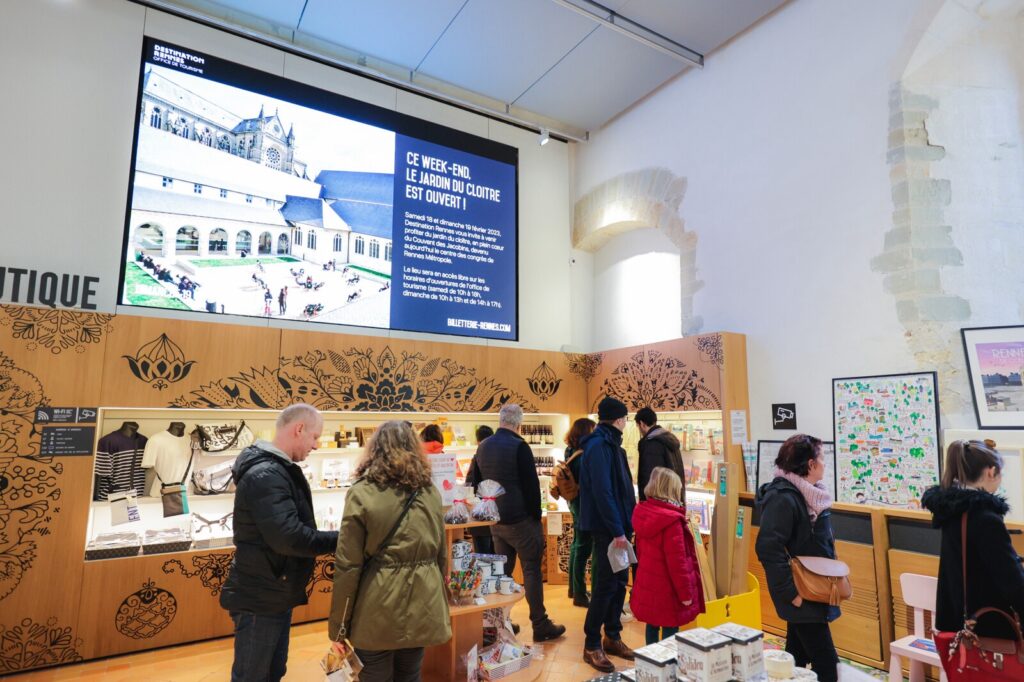 La boutique de l'office de tourisme de Rennes Métropole