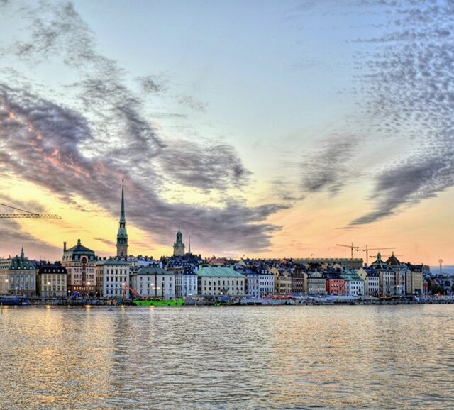 La Péniche Spectacle : Stockholm "La Reine du Lac Mälaren"