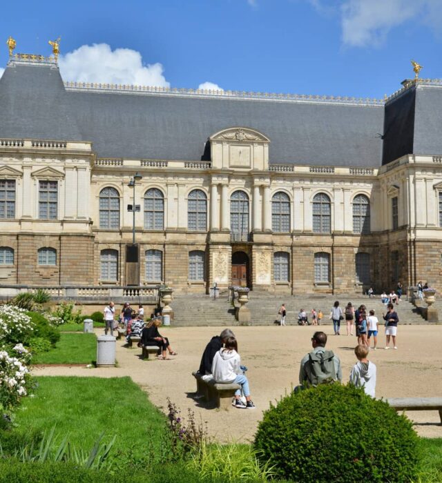 parlement-de-bretagne-franck-hamon-14955-19493-24425.jpg