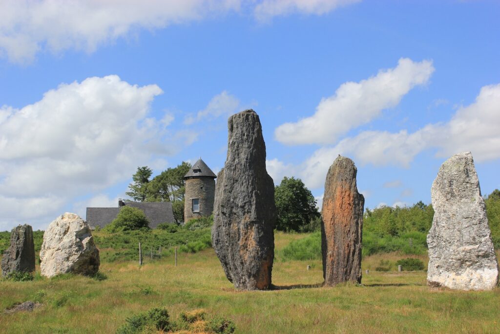 Les alignements de Saint-Just, site mégalithique majeur en Bretagne