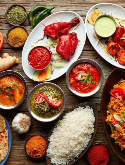 Assortiments de spécialités de la cuisine indienne à déguster dans les restaurants rennais