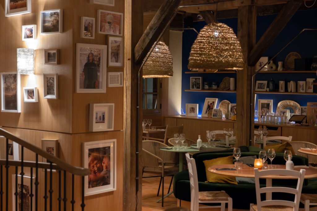 Salle de restaurant de Yaya